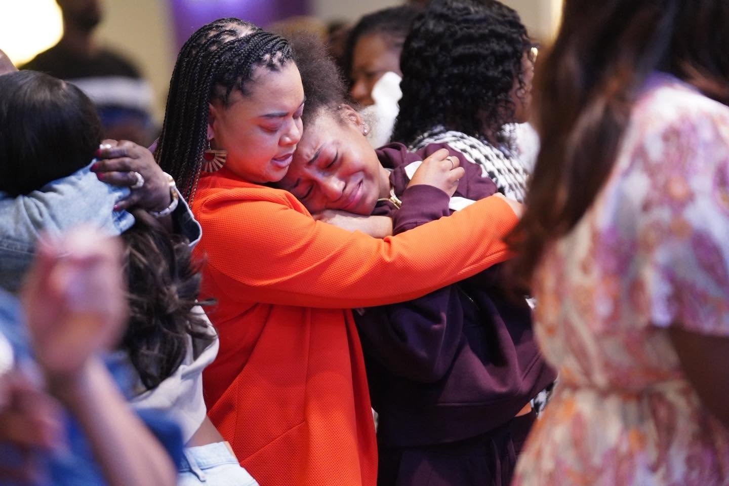 Young Women of Hope leadership